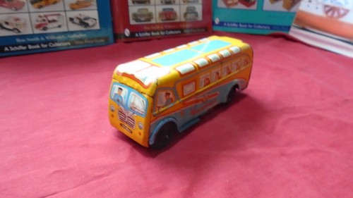 Wells tinplate bus - wells,